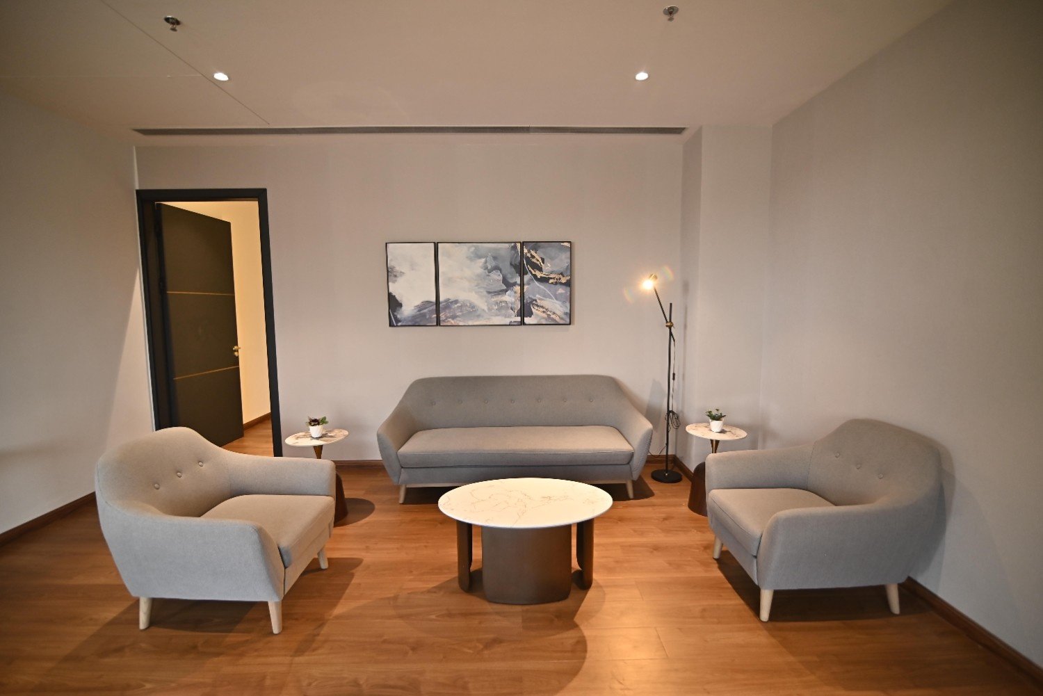 King Suites