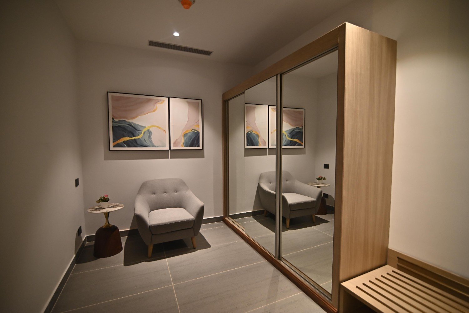 King Suites